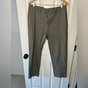 Lululemon Men's ABC Classic fit Trouser 34 waist 30 length Versa Twill